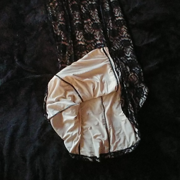 Dress size L (no name) - Picture 4 of 13